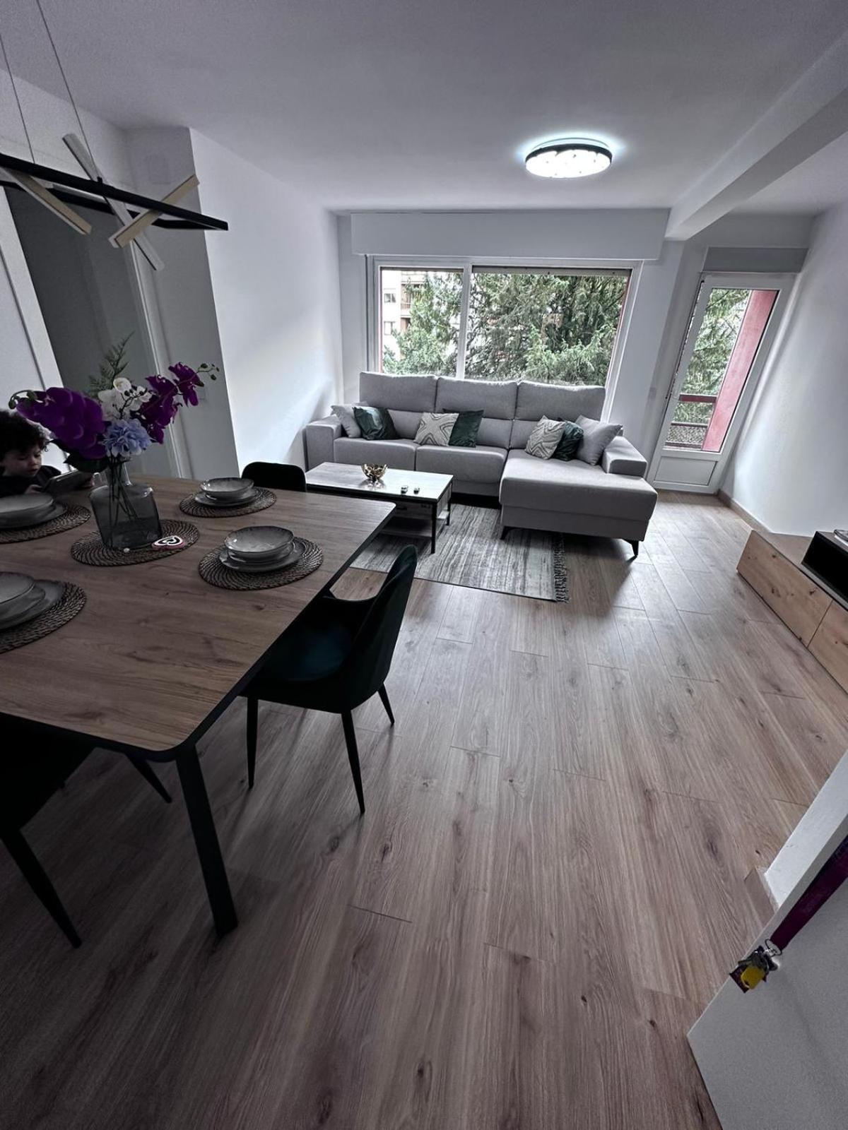 Dh Apartamento Turistico Кангас-де-Оніс Екстер'єр фото